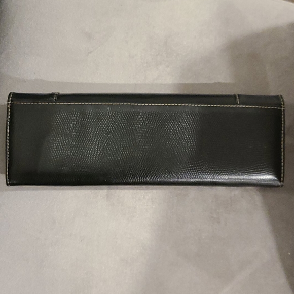 Rolfs black and cream clutch - Picture 3 of 7